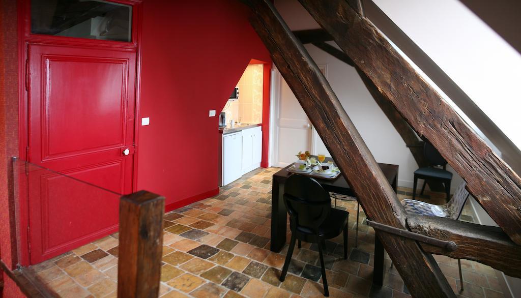 Le Parvis Bed & Breakfast Chartres Exterior photo